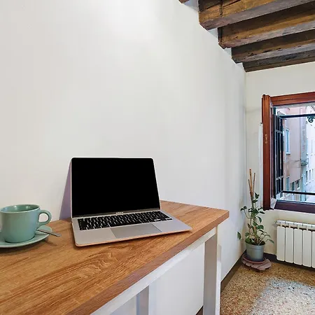 Сasa de vacaciones Ca' Della Torre, A 5 Min Da Rialto Venecia